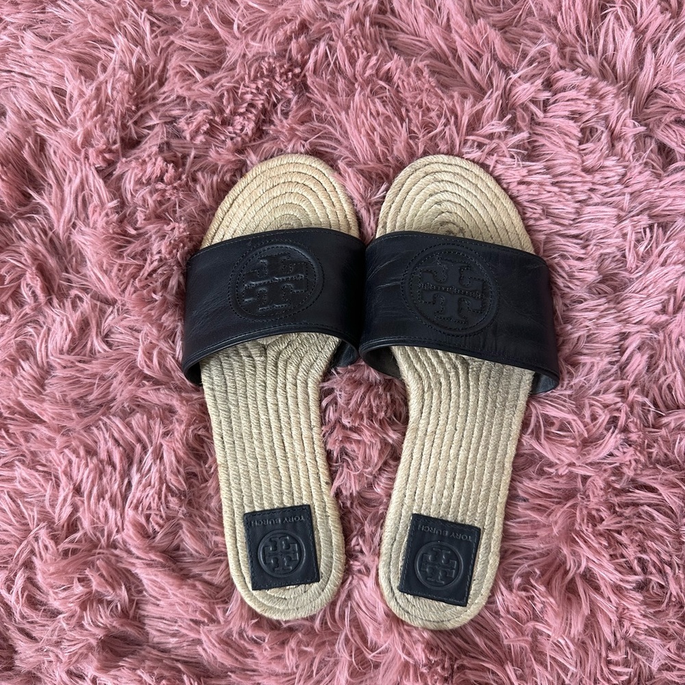 Tory Burch shoes size 7.5